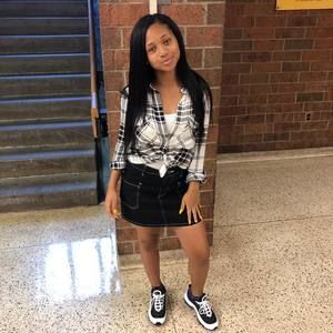 Meet your Posher, Donae